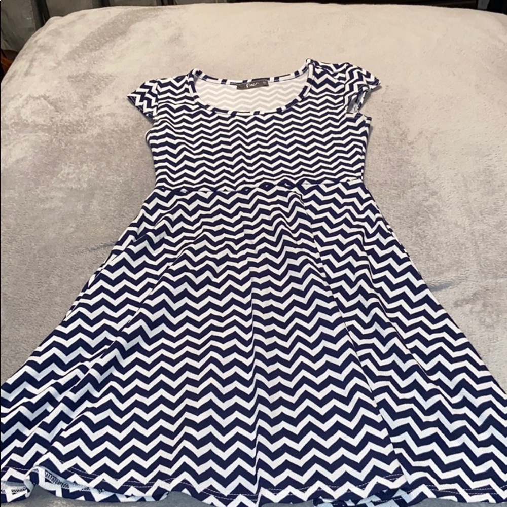 4/$10🎉 dress